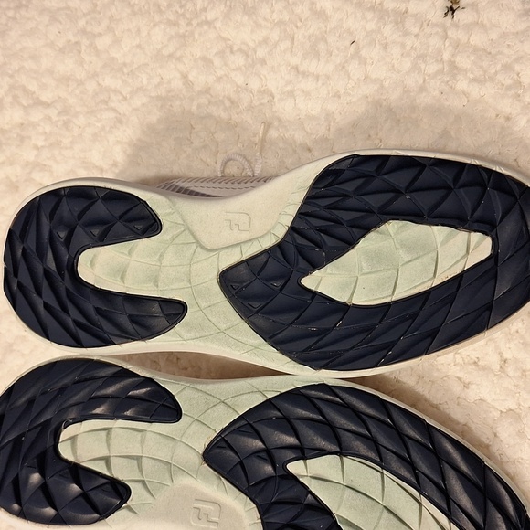 Mens Footjoy sneakers size 9 - Picture 3 of 6